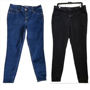 🔥2 Maurices Skinny Jeans Dark Blue & Black Size XL/36
